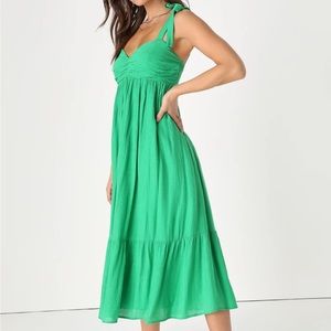 Lulu’s Romantic in Rome Green Tie-Strap Empire Waist Midi Dress